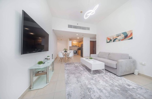 Dubai Production City Apartment | IMPZ spacious apartment for 6 people!