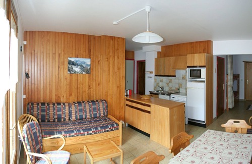 La Salle-les-Alpes Ski Chalet | IN A BIG CHALET rentals apartments SERRE CHEVALIER 1400