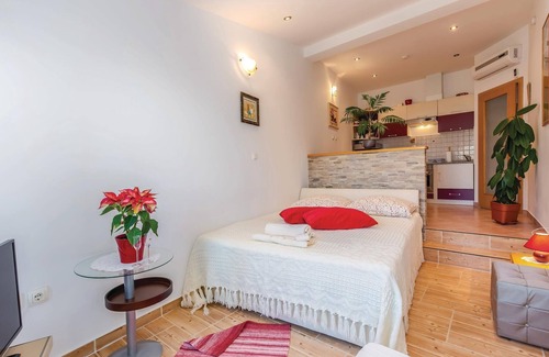 Hreljin Apartment | In a family house, in the small village of Hreljin and not far from the Crikvenica Riviera, are loca