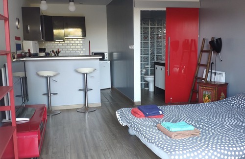 Le Brusc House | In Brusc, Villa with pool, 500m from the beach and port, Sea View, 14 people