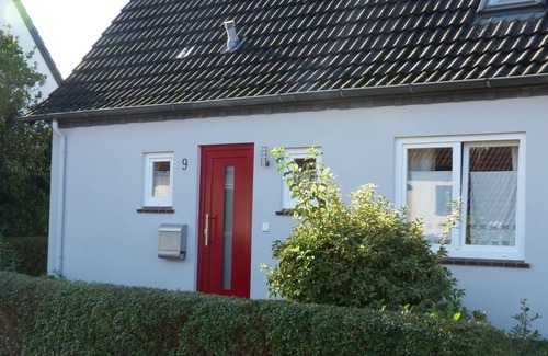 Eckernfoerde House | In Eckernförde on the Baltic Sea: Comfortable holiday home with a fireplace near the beach