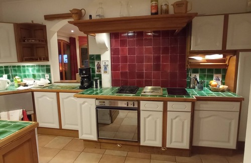 Bagnols-sur-Ceze Villa | In Provence, large villa with swimming pool, 3400 m2 garden, 30 mn from Avignon