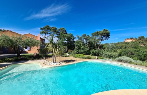 Roussillon Villa | In Roussillon, beautiful and charming villa with swimming pool and nice View