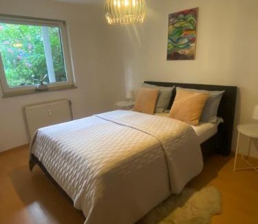 Saarbruecken Apartment | In Saarbrücken Stadtnahe gemütliche Wohnung am Deutsch-Französischen Garten