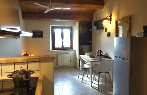 Urbino Apartment | In the farmhouse romantic flat for 2 persons. Panoramic view!