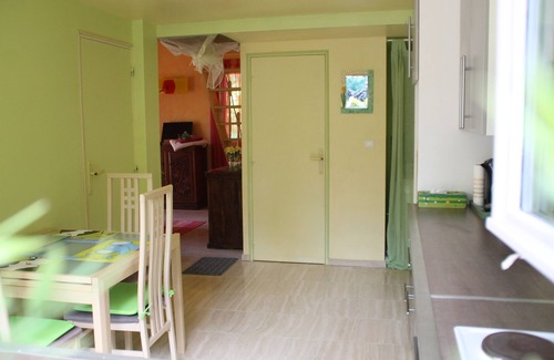 Seillons-Source-d'Argens House | IN THE SONG OF CIGALES, ANTS DANCE