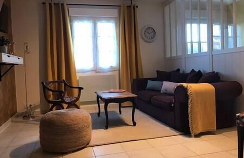 Port-en-Bessin-Huppain House | In the heart of Port en Bessin (Port side)