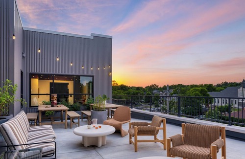 12 South Apartment | In the Heart of 12 South | The Gilmore Hotel