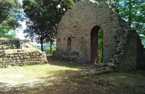 Preggio House | In the heart of Italy, on the border between Tuscany and Marche. In the village of PREGGIO.