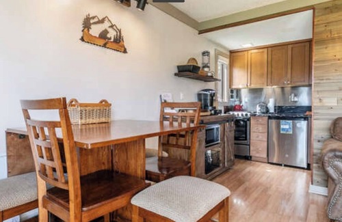 Tahoe City Condo | In The Heart Of Tahoe City! Private Beach And Pool! Walk Anywhere!