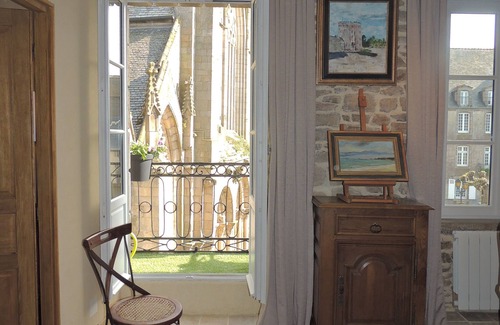 Dinan Apartment | In the heart of the historic center, the painter's house Rated 3 stars