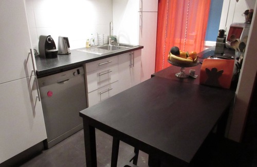 Auteuil Apartment | In the heart of the village of Auteuil! Urgent! Christmas and New Year discounts!