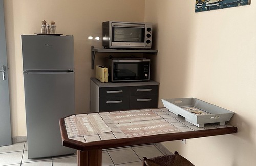 Centre Ville Apartment | In the South/West region of the island; labelled apartment
