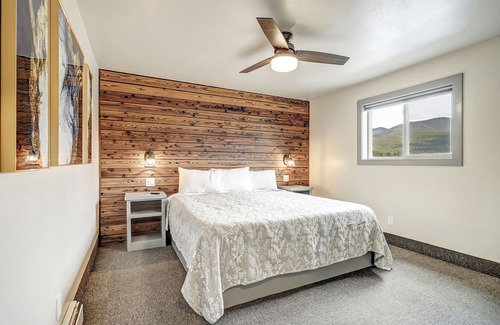 Angel Fire Hotel | In-Town | 2 Bedroom Suite | Elk Horn Lodge 200