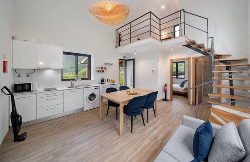 Sao Vicente Villa | In tranquil countryside, Casa Hortensia