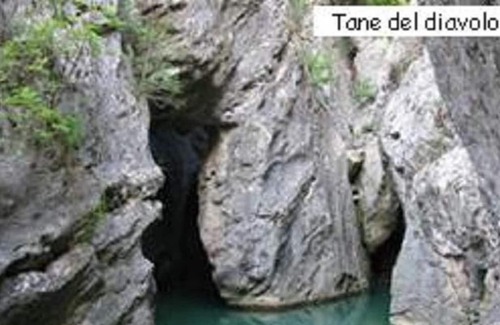 Montegabbione House | In typical farmhouse in the green with swimming pool, on the border with Tuscany and Lazio 1