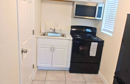 West Colorado Springs Apartment | Inclinescape#11