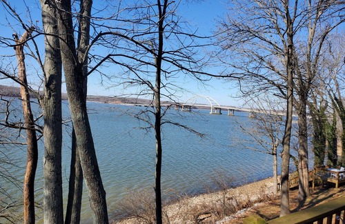 Cadiz House | Includes weekday pontoon! Near LBL, lots of deck space. 3 bed/2 bath