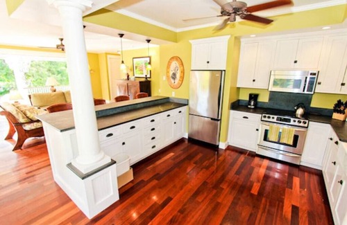 Kekaha House | Incredible 5br Kekaha Beachfront Estate for 10!