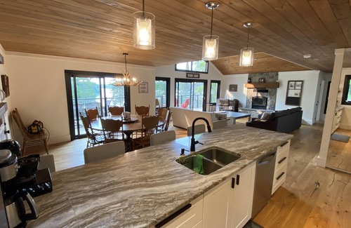 Rosseau Cottage | Incredible beach, great for multiple family’s with kids.