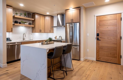 Tamarack Resort Condo | Incredible Condo in The Village|Convenient location