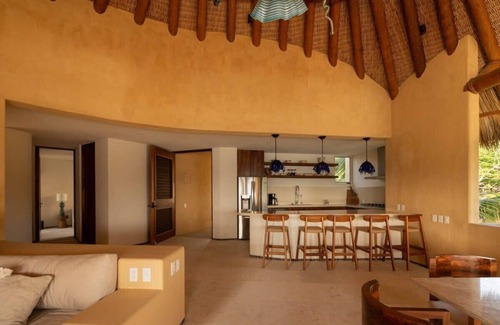 Barra de Potosi Condo | Incredible PH with privileged ocean view
