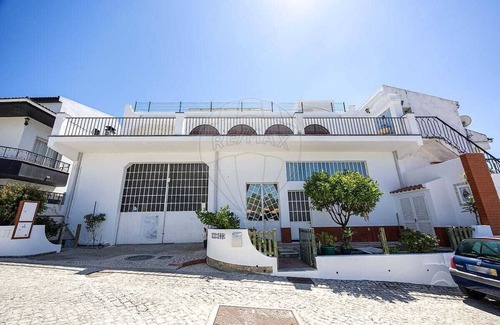 Funchalinho Apartment | Independent apartment on top of villa