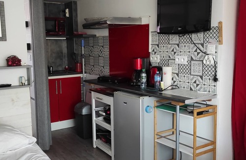 Esnandes Apartment | independent studio, coastal village 15 minutes from La Rochelle and Ile de Ré,