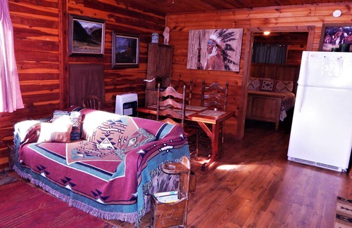 Antlers Cabin | Indian Cabin @ Rock'n O Ranch Cabins