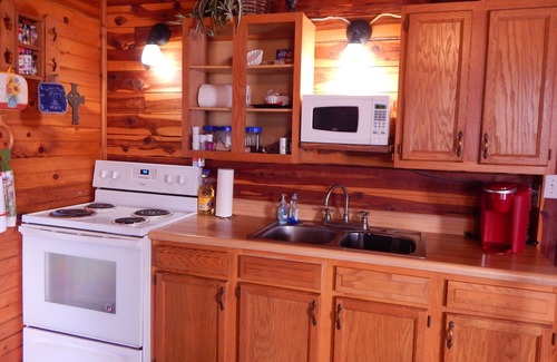 Antlers Cabin | Indian Cabin @ Rock'n O Ranch Cabins