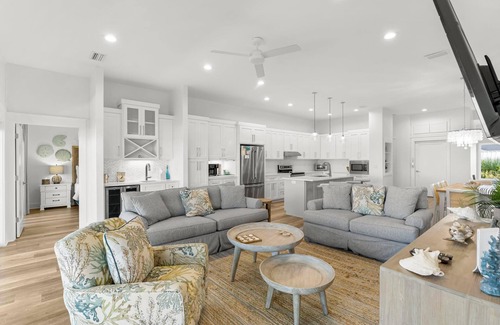 Indian Pass House | Indian Pass Beach House - Beachfront, Private Pool, Pet Friendly, Sleeps 12