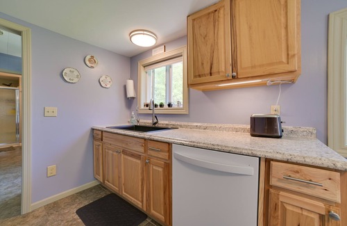 Indian River Cottage | Indian River Home: Outdoor Space & Steps to River!