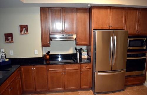 Ono Island Condo | Indigo 504E BeachFront!Bonus Den,BestView&AmenitiesHUGE Pool!Hot Tub,Pickleball!