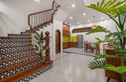 Ngu Hanh Son Villa | Indochine House - Near My Khe Beach & City Center by The Key