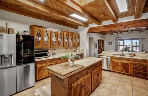 La Cienaga House | Indoor heated pool minutes to downtown Santa Fe 7 bedrooms 5 which are en-suite
