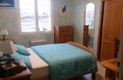 LʼIle-dʼOlonne House | indoor heated swimming pool house