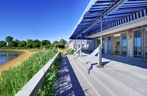 Montauk House | Indoor/Outdoor Seating, Courtyard View 2 Doubles! Montauk Yacht Club | 3 Units