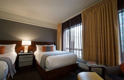 Downtown Portland Hotel | Indulge in Home-Like Comfort! Near Portland Art Museum! Pet-Friendly!