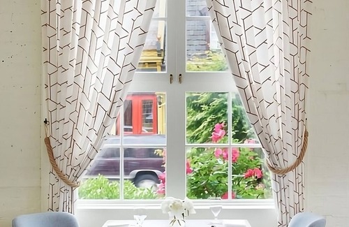 Historic Hill Apartment | Indulge in Home Like Comfort Near Rosecliff Mansion! with Fitness Center!