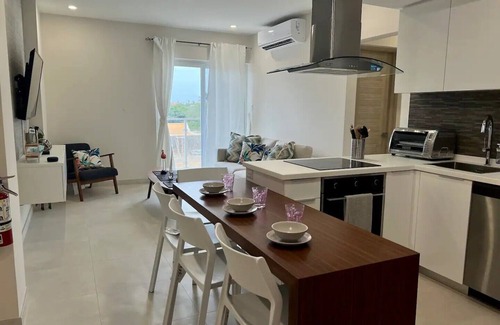 Bakval Condo | Indulge in Paradise: Reserve Your Spectacular Condo in Palm Beach, Aruba Today!