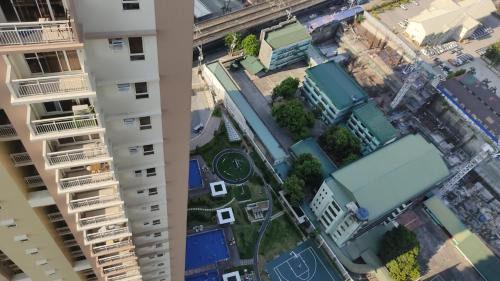 Project 4 Apartment | Infina Towers affordable staycation and spacious 2BR condo Quezon City
