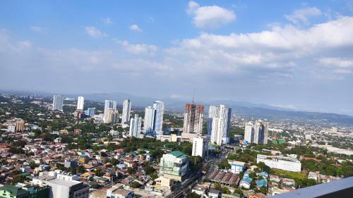 Project 4 Apartment | Infina Towers affordable staycation and spacious 2BR condo Quezon City