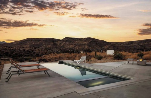 Pioneertown House | Infinity By The Cohost Company