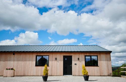 Settle House | Ingleborough Lodge