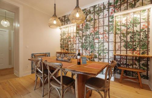 Santa Catarina Apartment | Inglesinhos Convento 3 - Bright Apartment