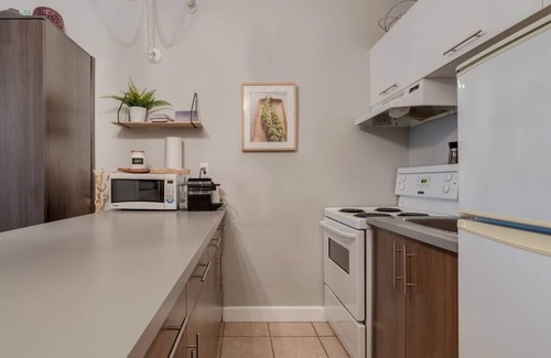 La Cite-Limoilou Apartment | Initial | Aube | Québec