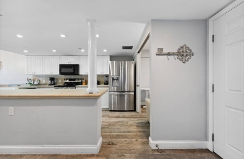 Holiday Isle Condo | Inlet Reef Club by Panhandle Getaways