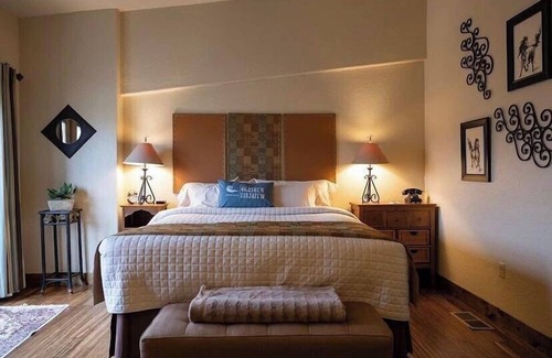 Prosser Hotel | Inn at Desert Wind Winery