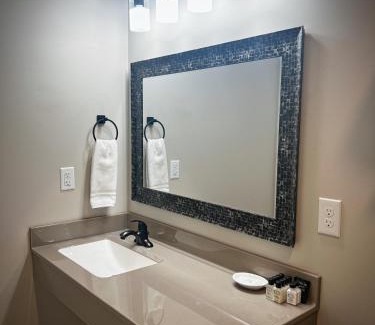 Washington Hotel | Inn at Elijah McLean's