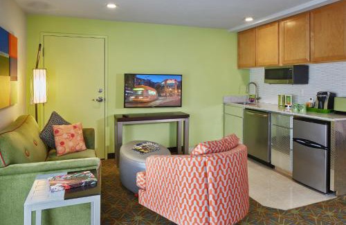 Alphabet Historic District Hotel | Inn at Northrup Station